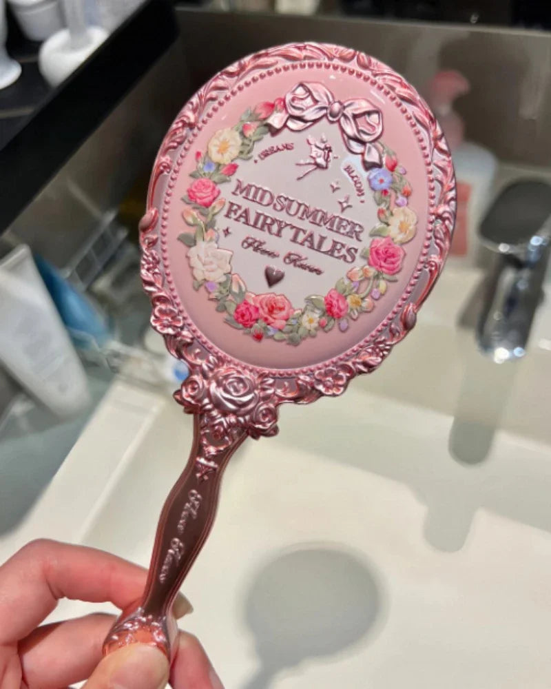 Flower Knows Midsummer Fairytales Series Love Shaped Handheld Makeup Mirror Air Cushion Comb Makeup tool.Espejo de maquillaje de mano